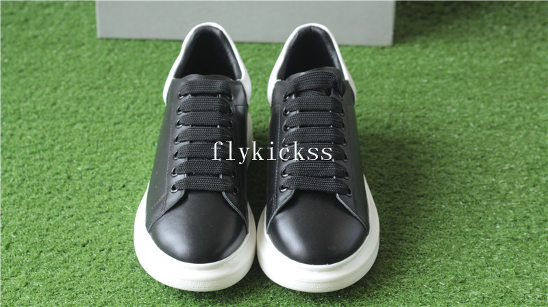 Alexander McQueen Oversized Sneaker Black White